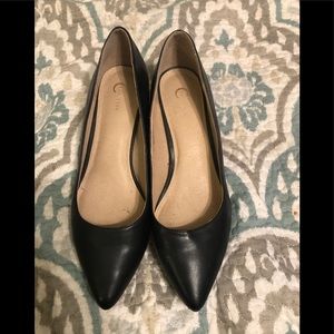 Black low kitten heel shoes